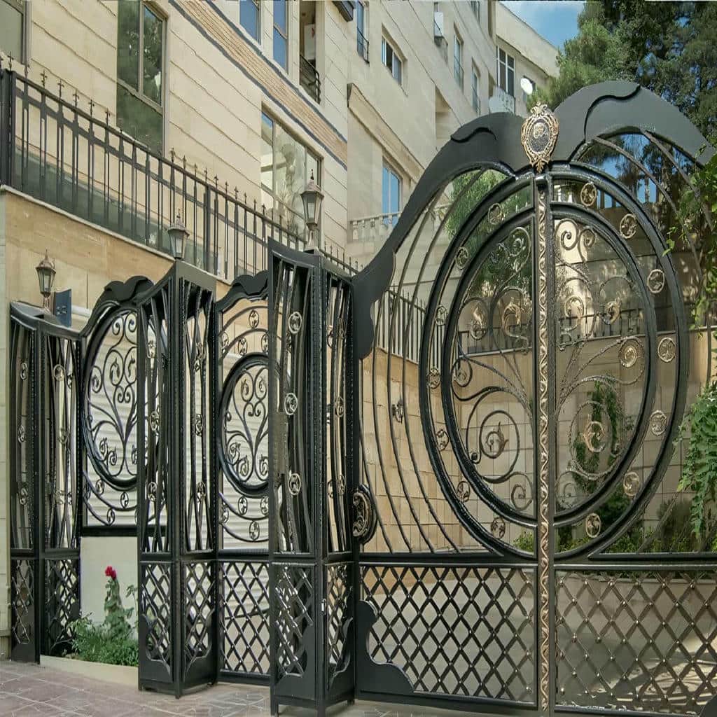 خرید درب پارکینگ فلزی حیاط فرفورژه در شهریار