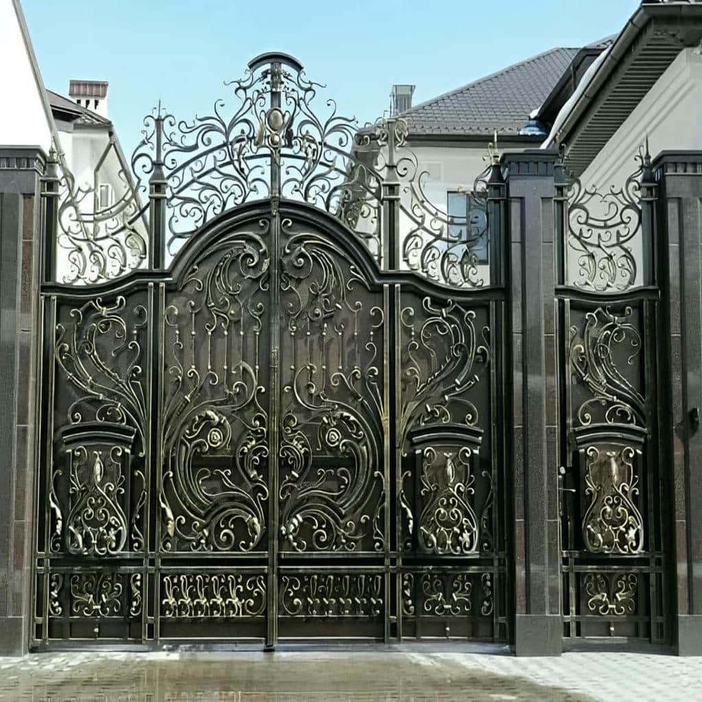 خرید درب پارکینگ حیاط ویلایی در استان گیلان