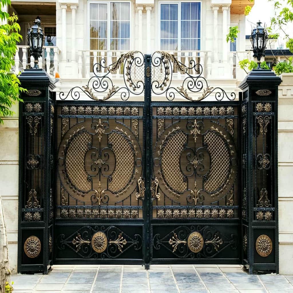 فروش درب پارکینگ فلزی حیاط دو لنگه در کیش