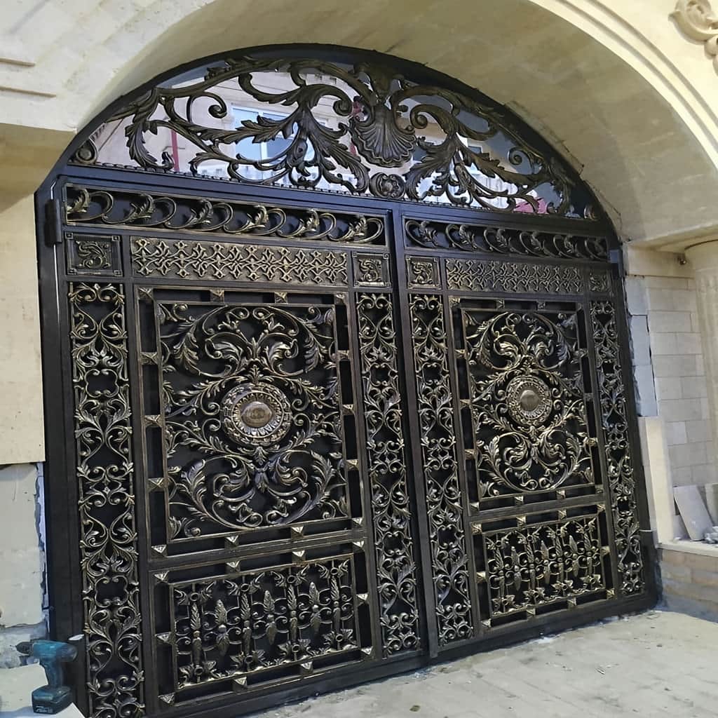 درب پارکینگ فلزی حیاط در گرگان
