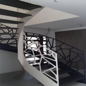 نرده سی ان سی حیاط و محوطه