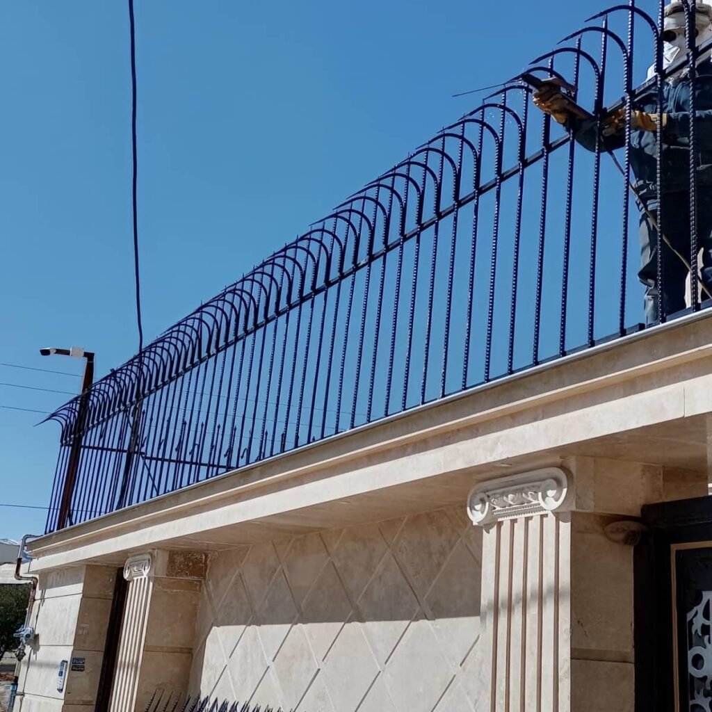 حفاظ سرنیزه ای دیوار انتخابی کلاسیک مقاوم و بازدارنده برای امنیت بیشتر