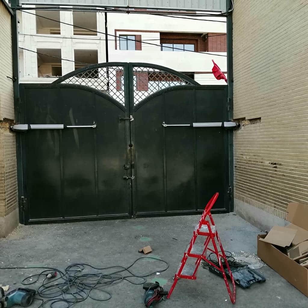 جک بازویی درب پارکینگ