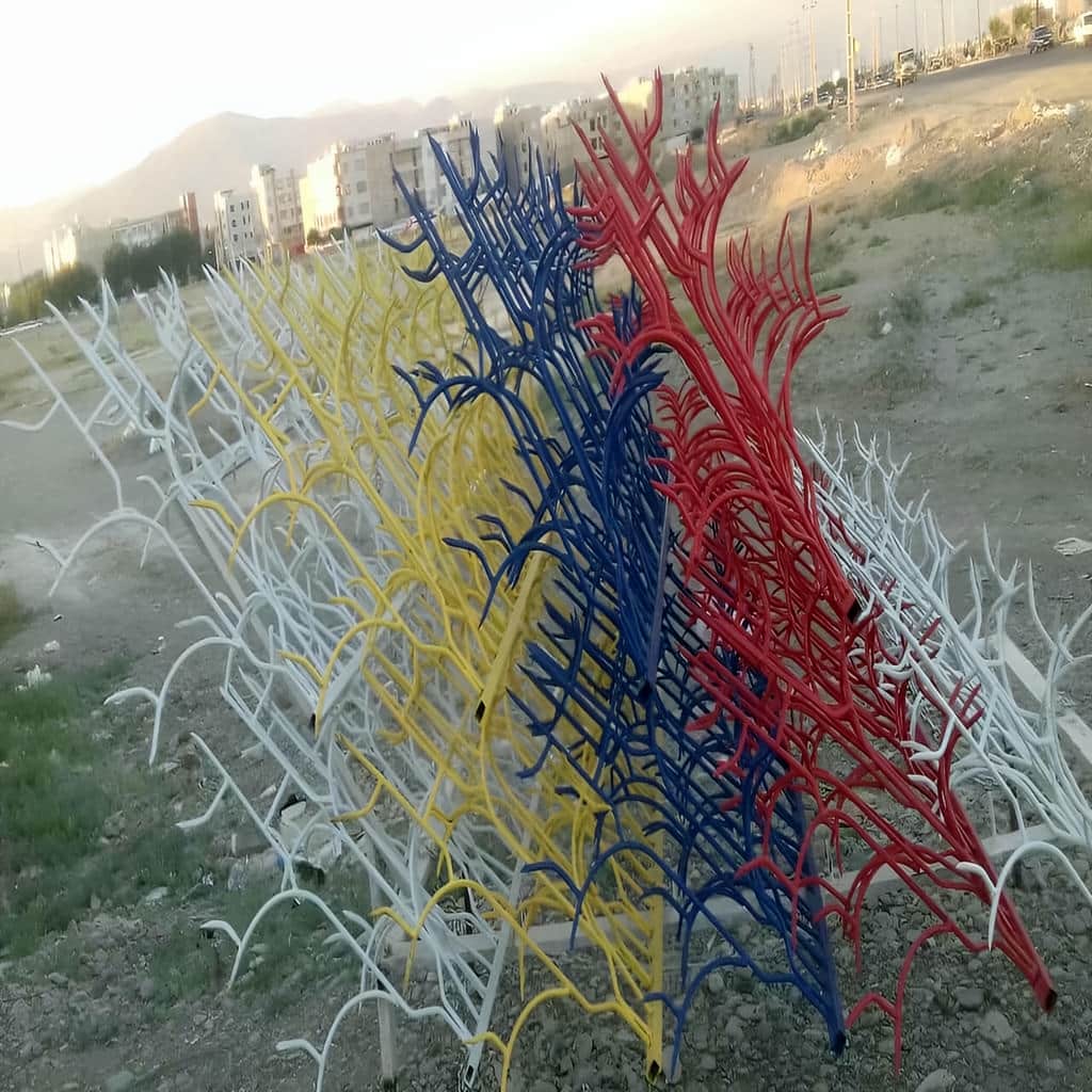 شاسی زیرین حفاظ دیوار پرتراکم خمکاری شده آماده نصب