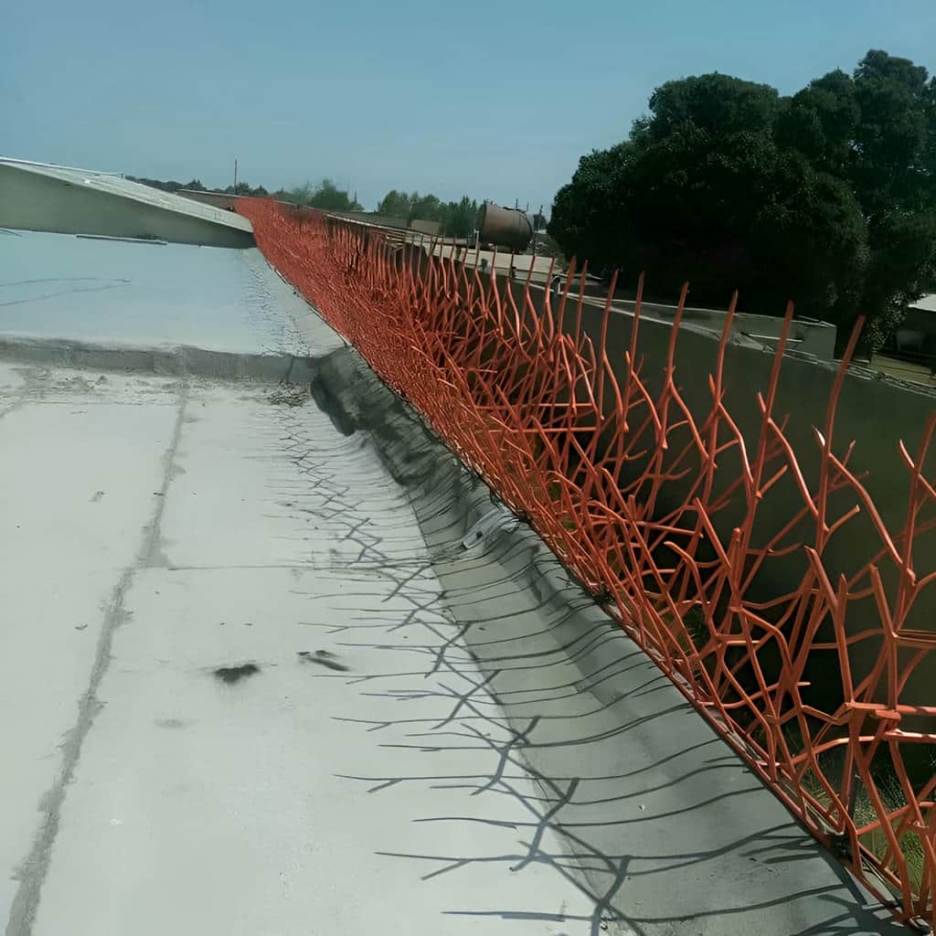 اجرای حفاظ بوته ای دیوار پرتراکم با شاسی مقاوم