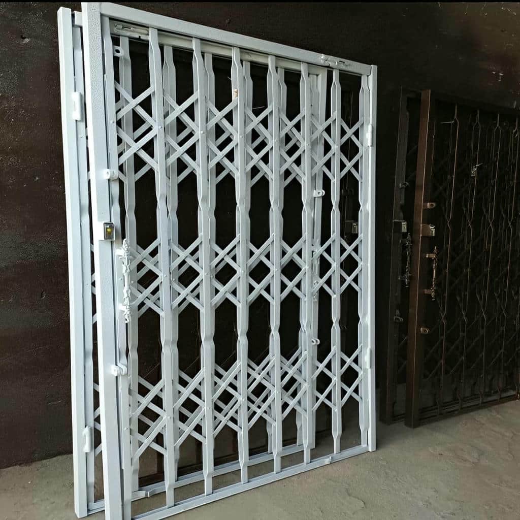 طرح ریزلوزی درب آکاردئونی تسمه پهن برای خرید