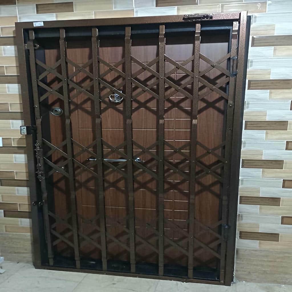 7 طرح حفاظ آکاردئونی کم جا راهرو