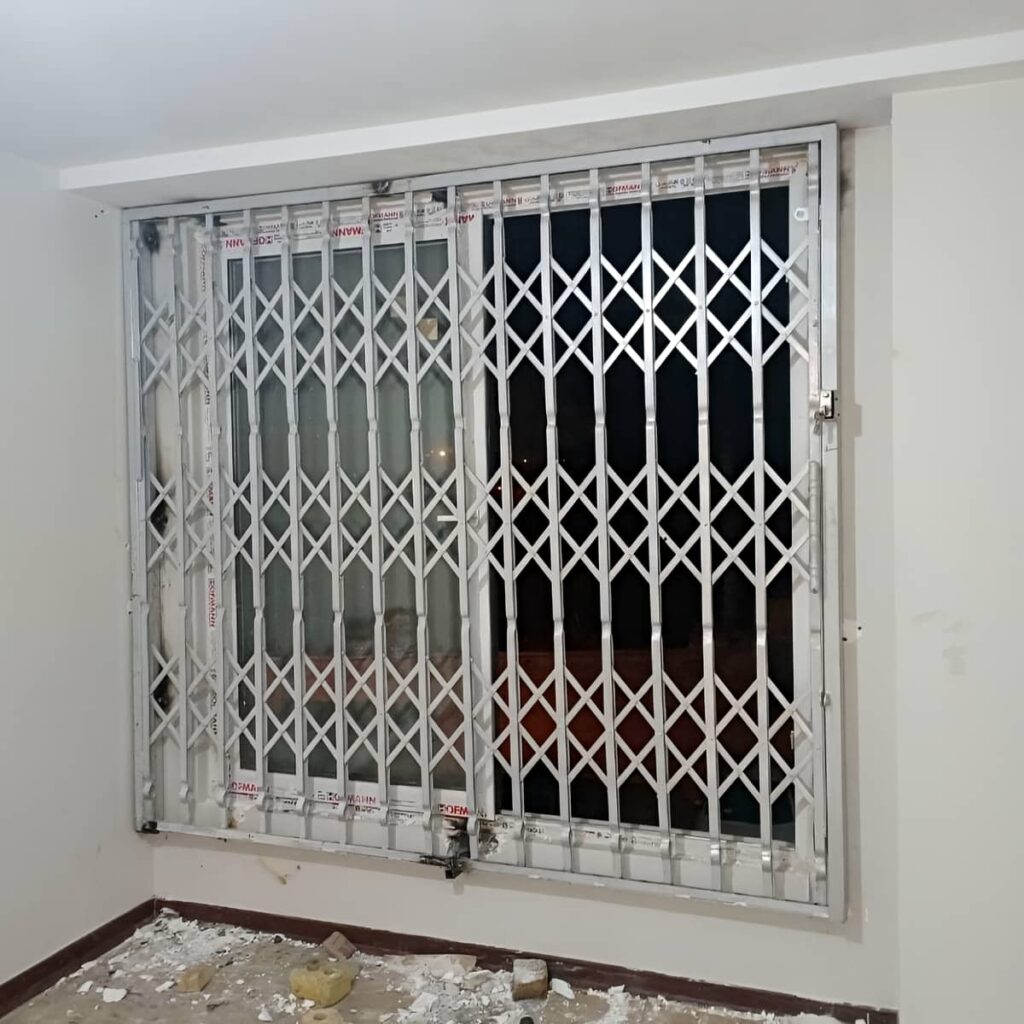 ساخت حفاظ آکاردئونی کم جا راهرو با تسمه مقاوم