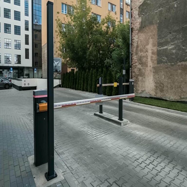 12 نمونه راهبند نگهبانی اتاق کنترل