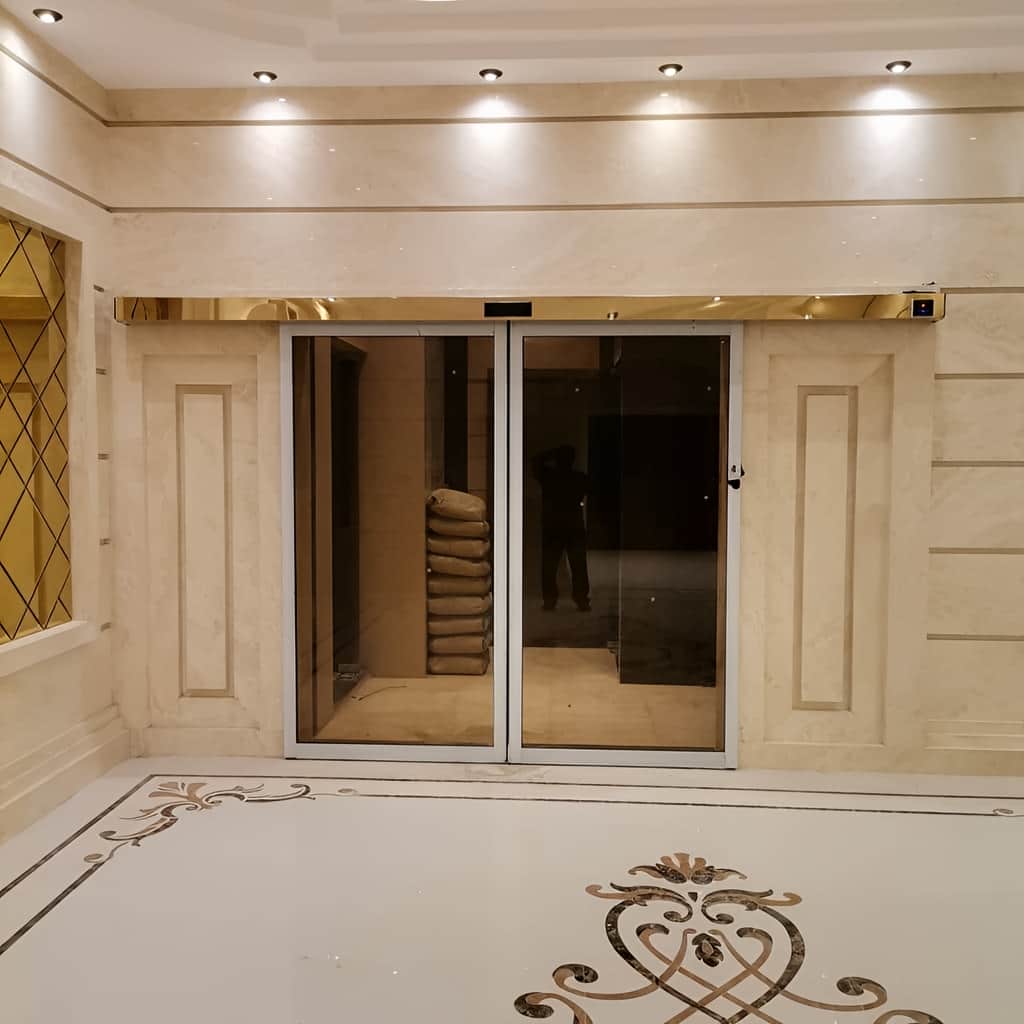 خدمات نصب اپراتور درب شیشه ای کشویی