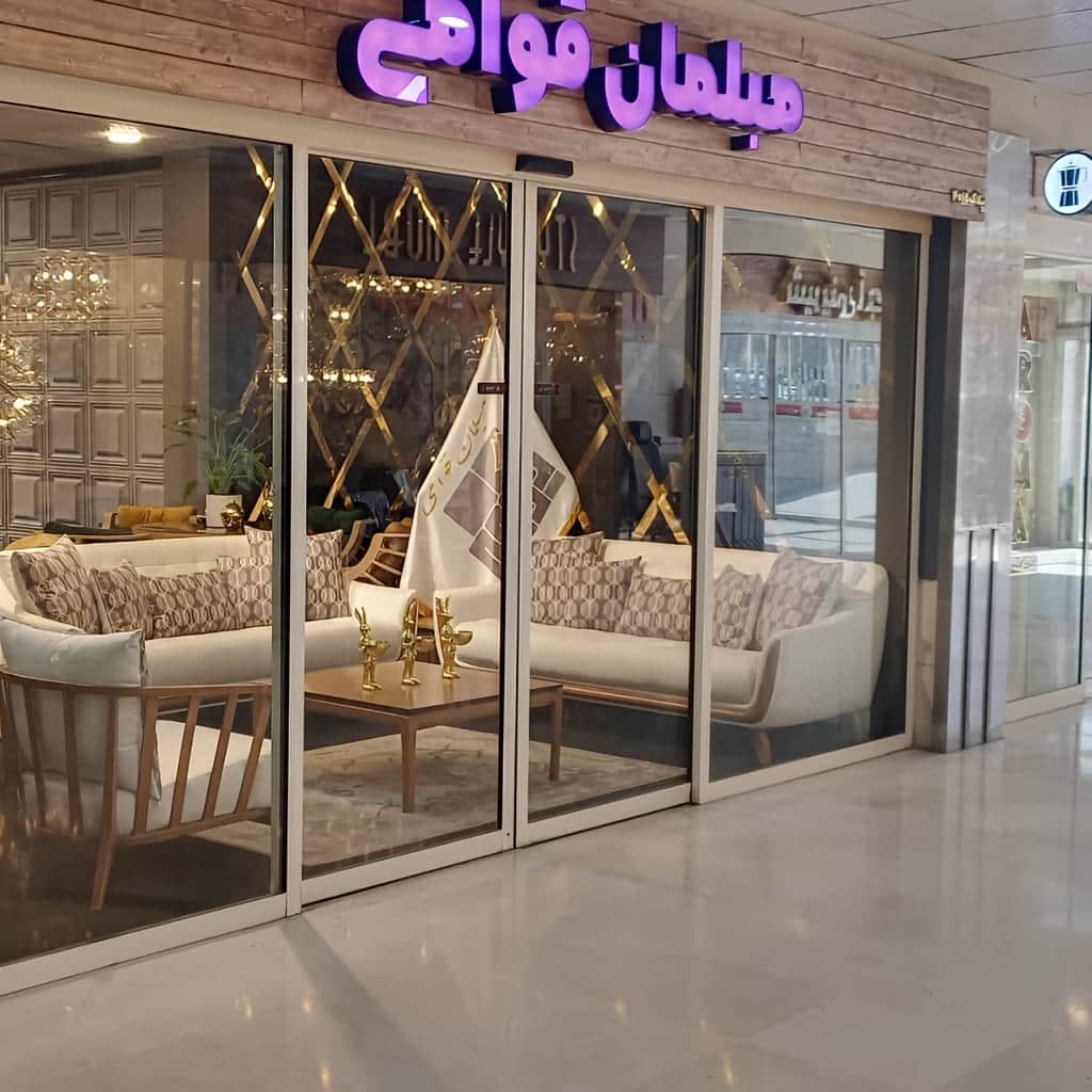 اجرای اپراتور درب شیشه ای کشویی با ریل کم‌صدا
