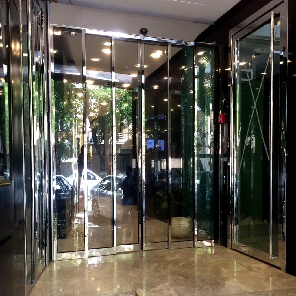 خرید درب اتوماتیک شیشه ای تک لنگه لولایی