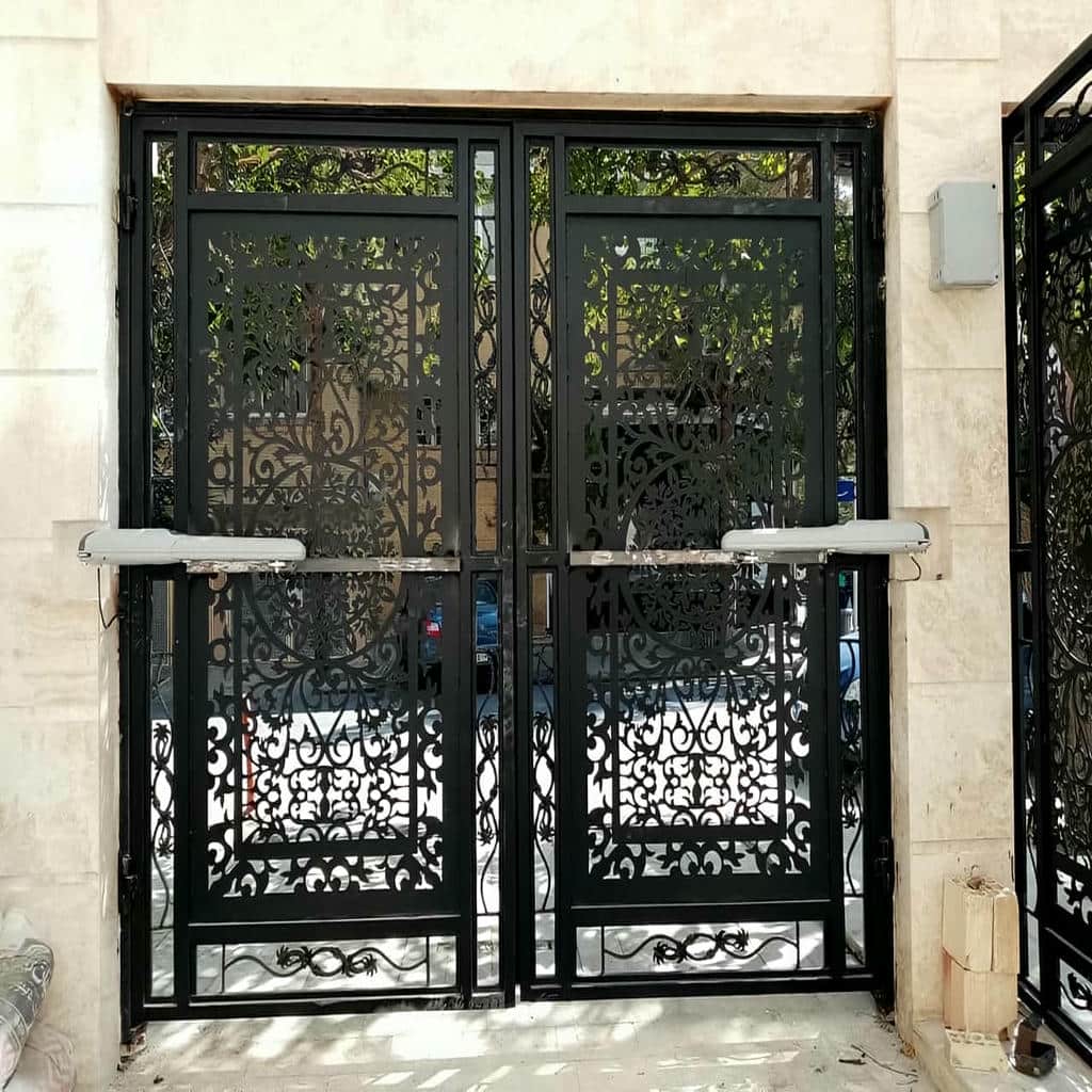 مقایسه نمونه‌های موتور جک پارکینگی بازویی