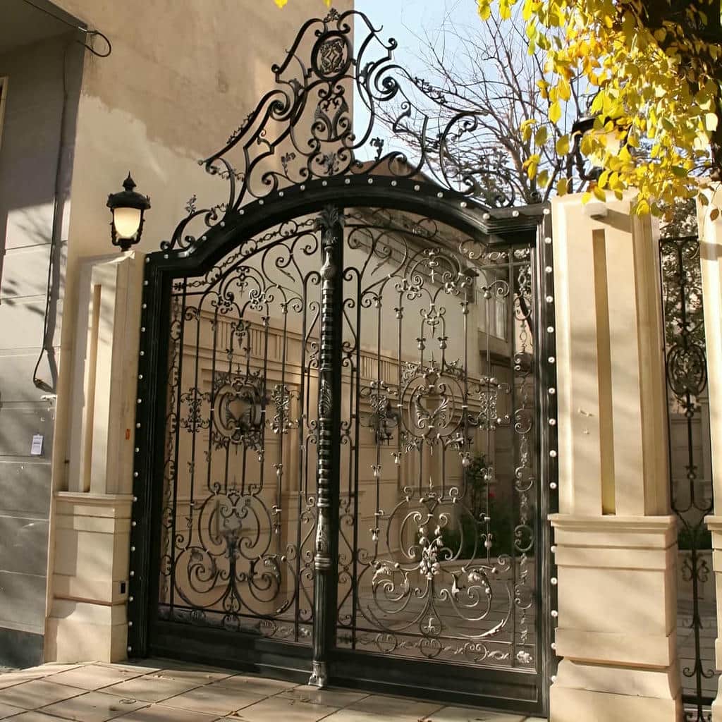اجرای درب ویلایی فلزی ورودی باغ مدل ریلی