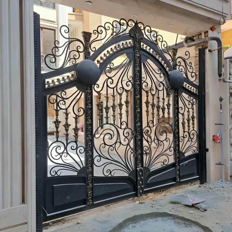 6 طرح درب حیاط کتیبه دار