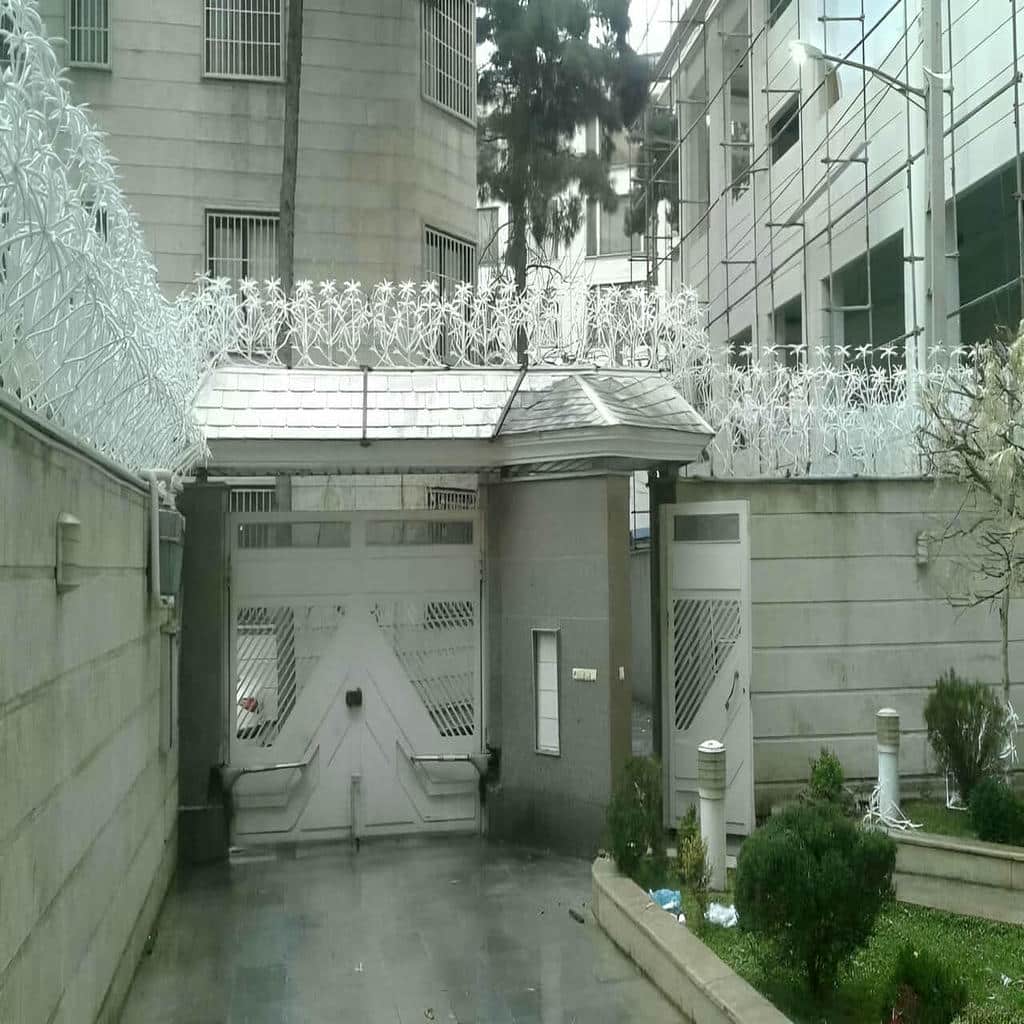 حفاظ دیوار استان یزد با مدل شاخ گوزنی فلزی