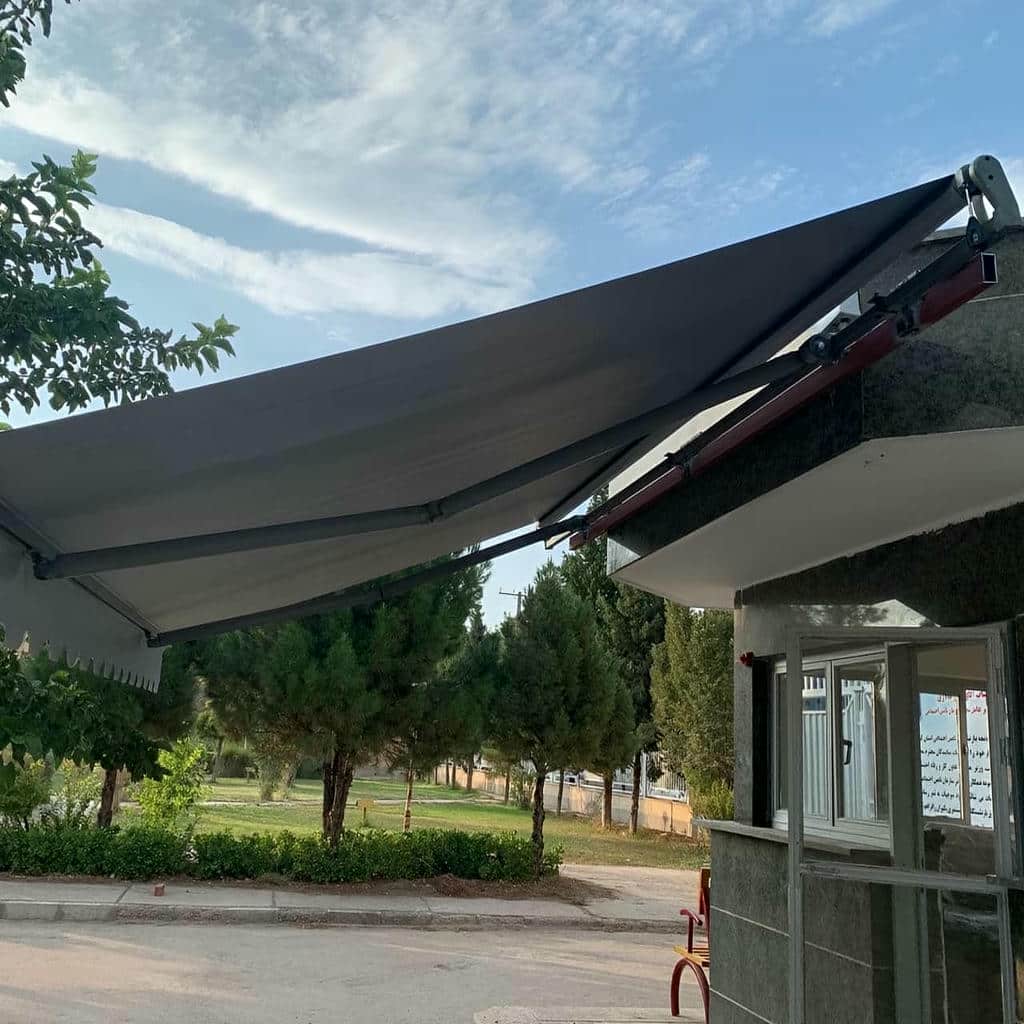سایبان برقی کرج با پوشش پارچه ای مقاوم