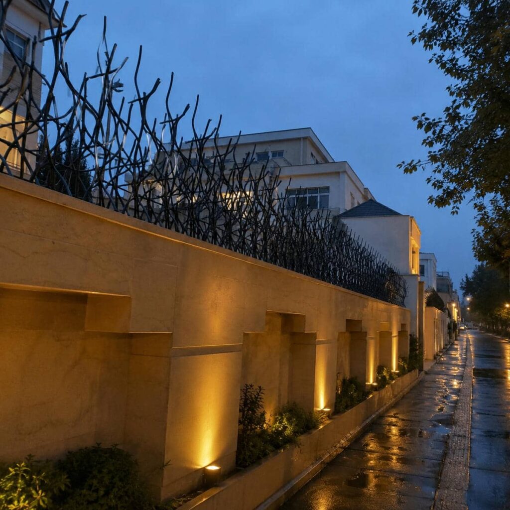 نرده حفاظ دیوار استان یزد با پوشش رنگی