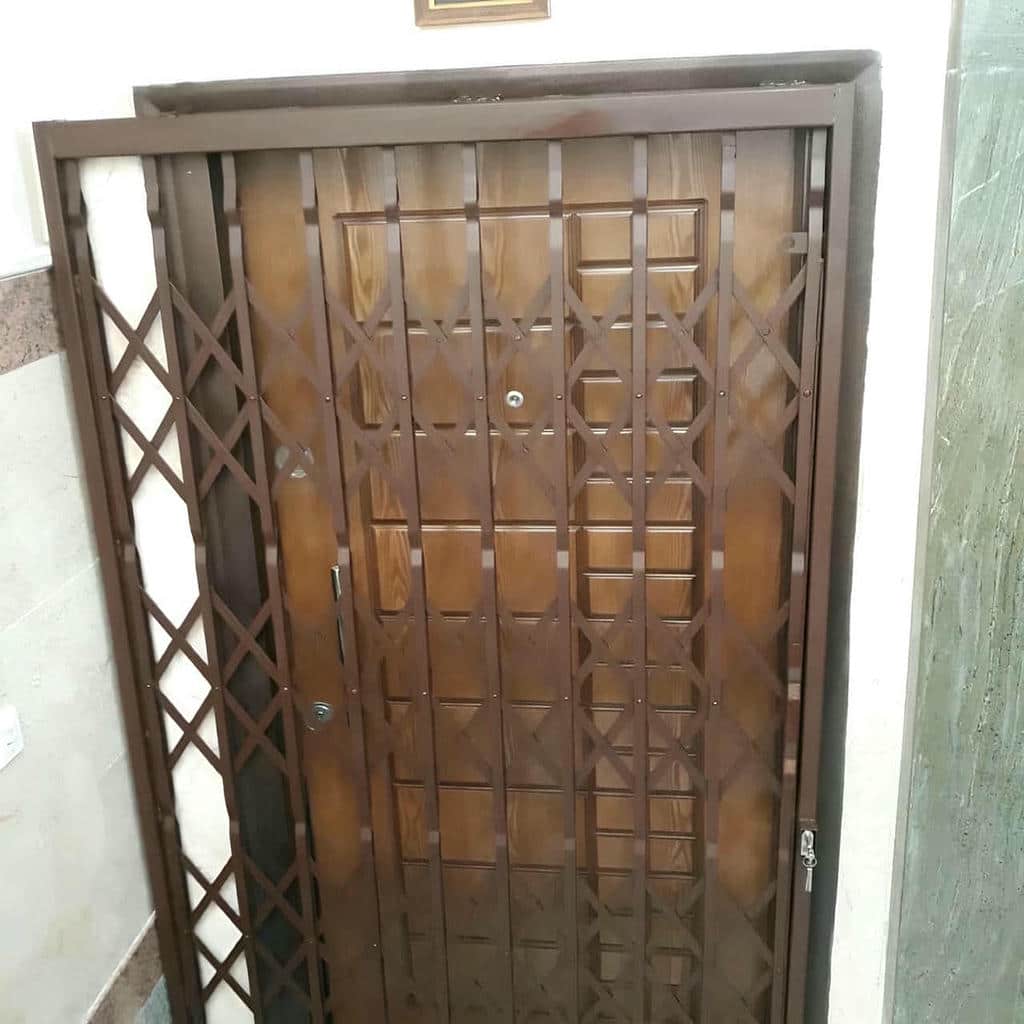 گارد آکاردئونی ورودی ساختمان رنگ کوره ای
