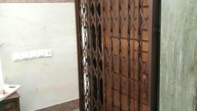 حفاظ درب آکاردئونی استان خراسان جنوبی مدل فلزی ورودی ساختمان