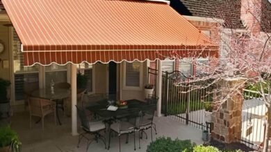 سایبان برقی کرم بالای ورودی پوشاک اردبیل